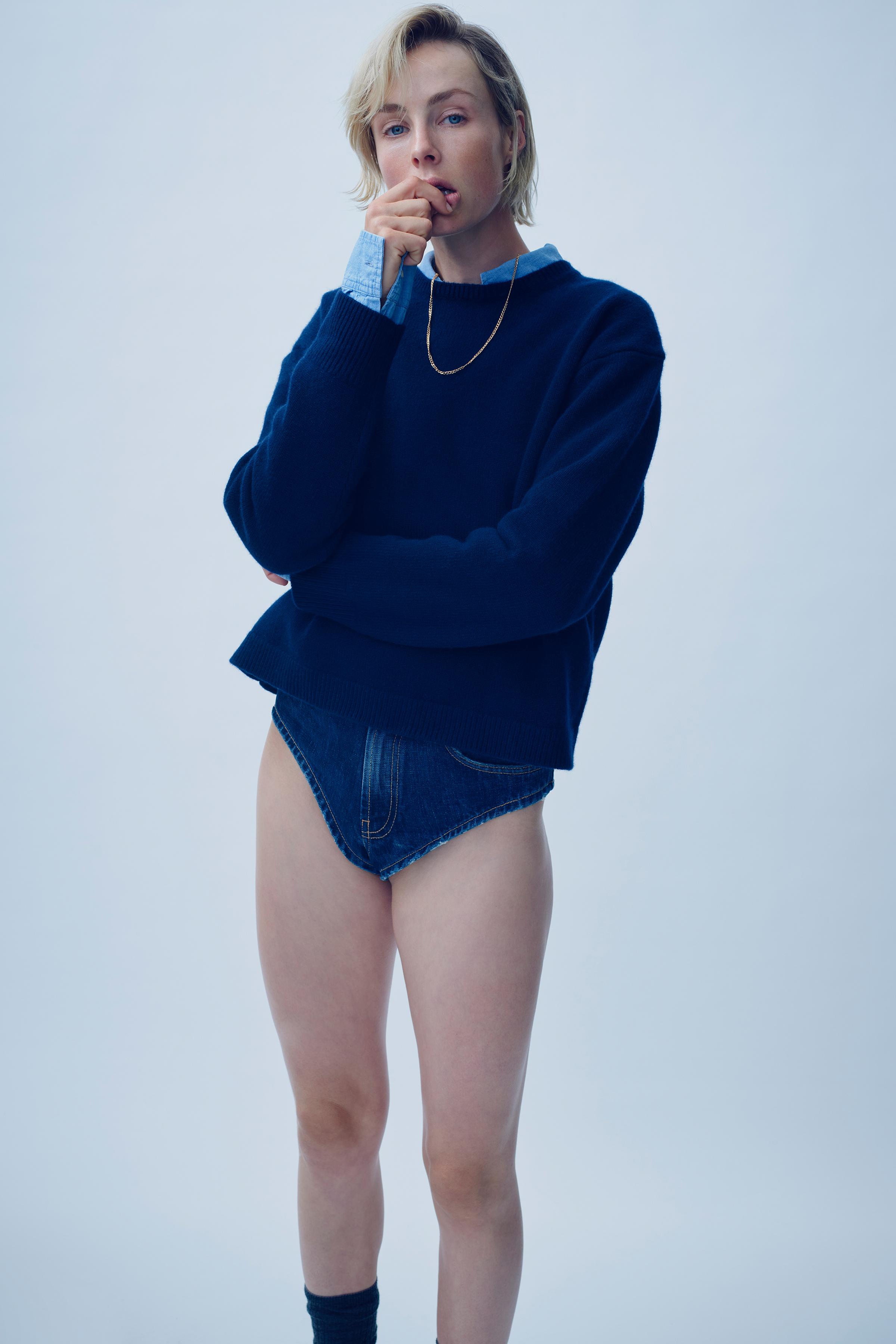 PULL EN MAILLE 100 % LAINE